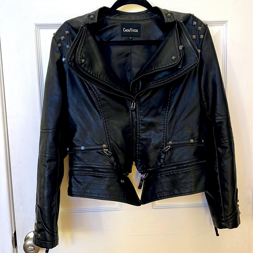 Vegan Leather Jacket Slimming Hourglass shape